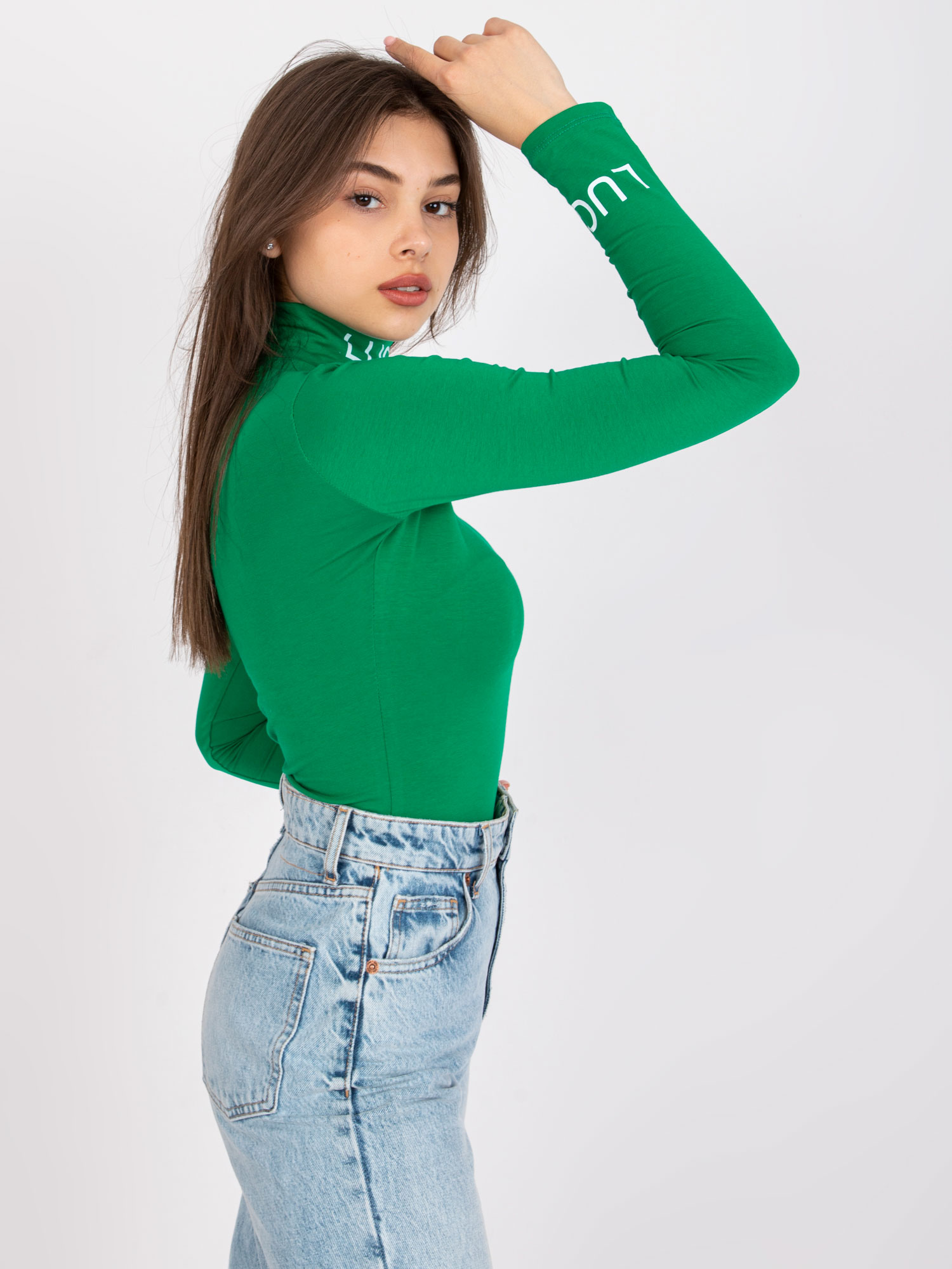 Зелена Блуза Yarina - Елегантна и Удобна - Image 4