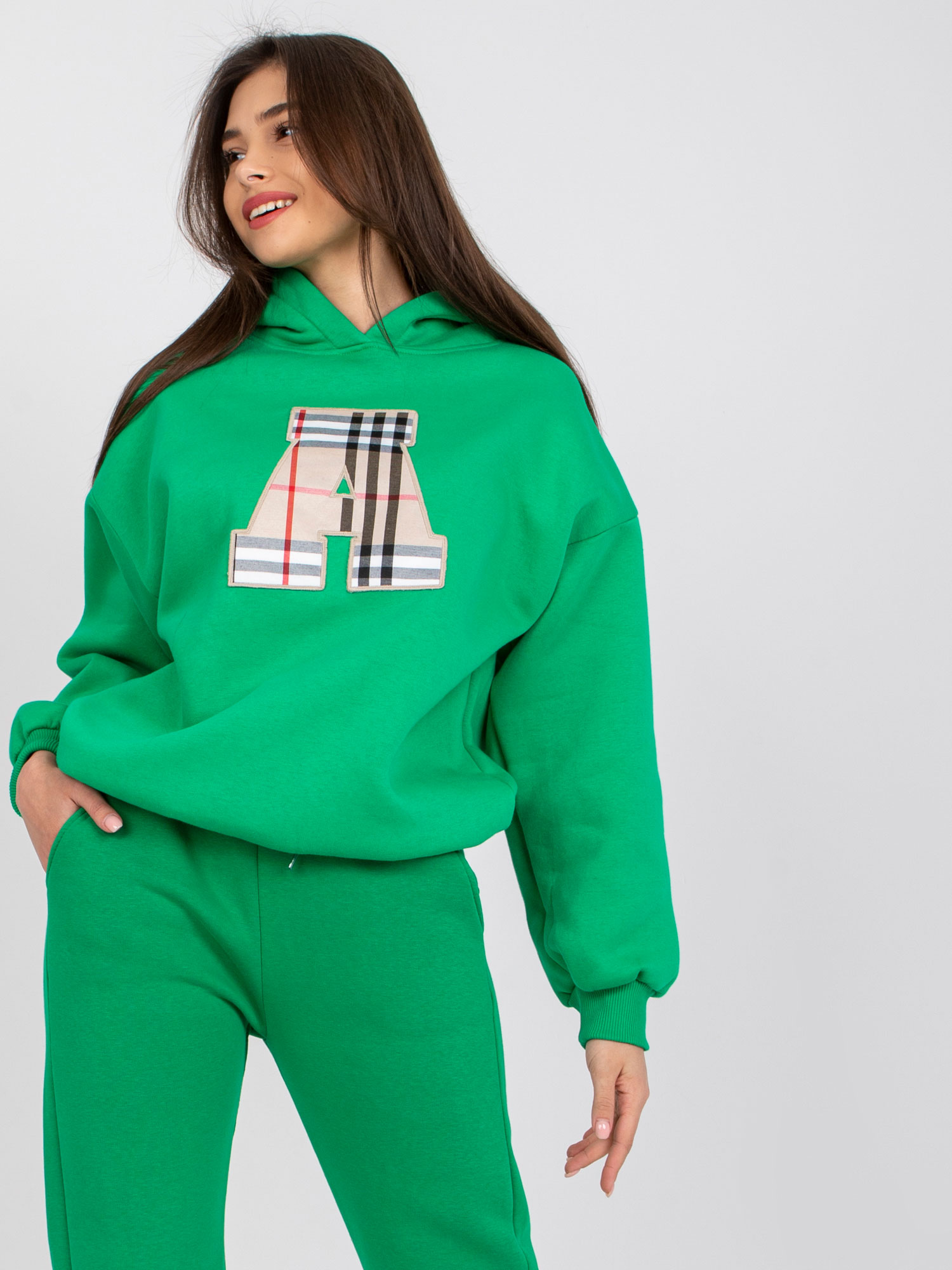 Зелен суитшърт с качулка и нашивка Felicja - Ex Moda - Image 3