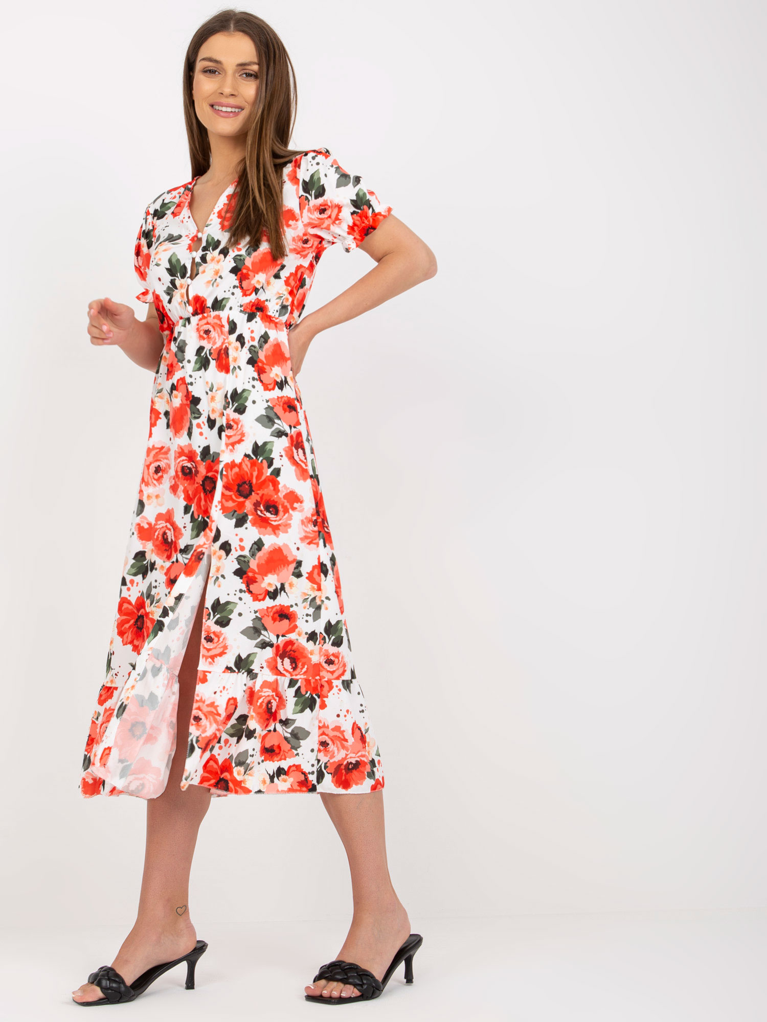 Бяла Рокля с Цветя и Цепка Italy Moda - Image 2