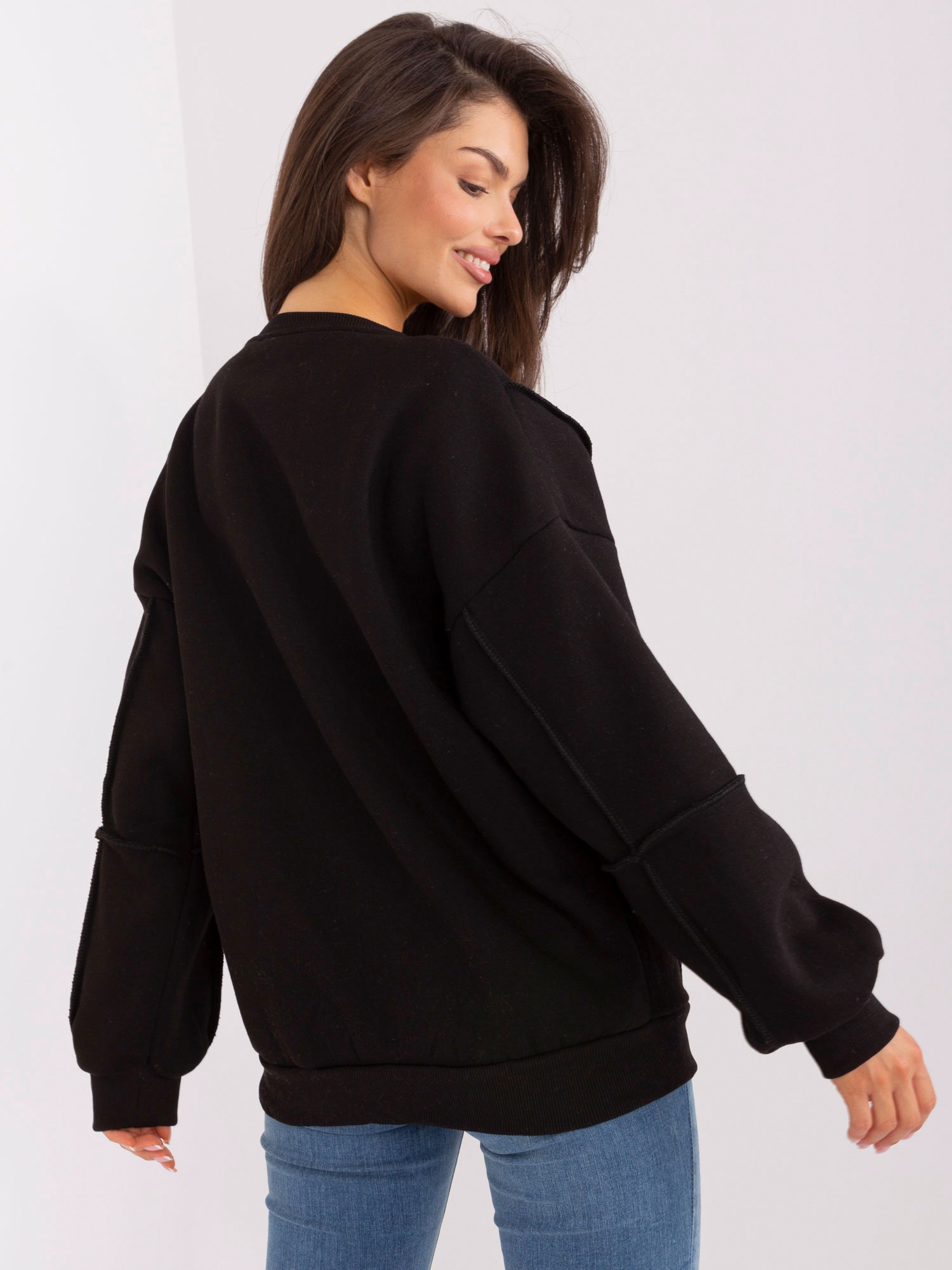 Черен Oversize Суитшърт Lily Rose - Удобство и Стил - Image 7