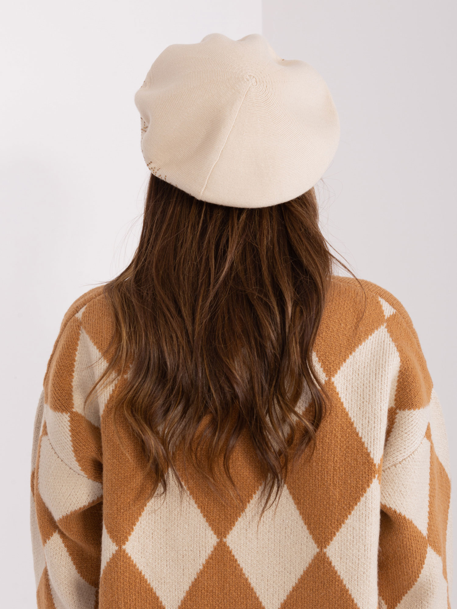 Бежов Дамски Пуловер с Апликация Wool Fashion Italia - Image 2