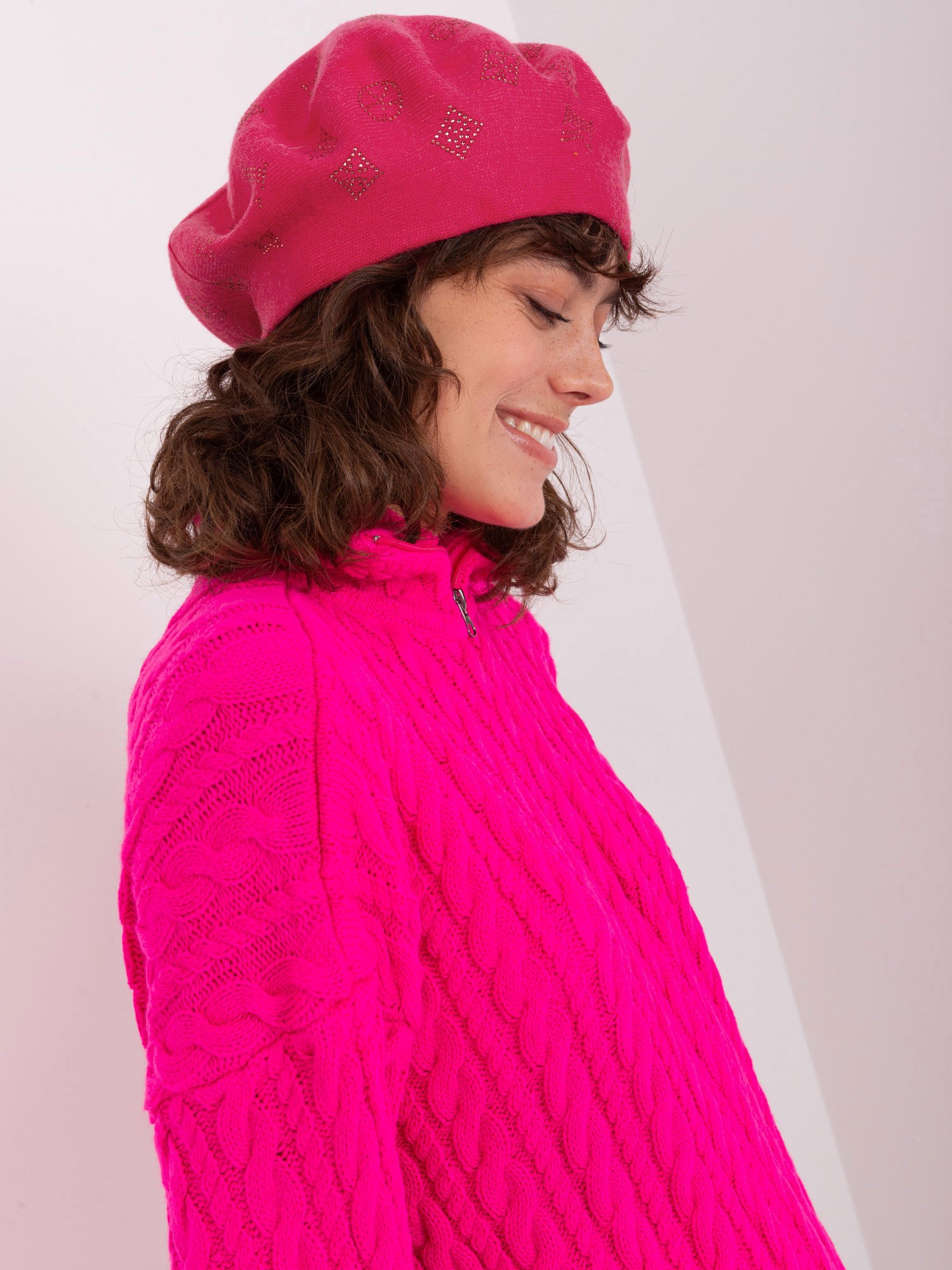 Елегантна Фуксия Барета с Кашмир Wool Fashion Italia - Image 2