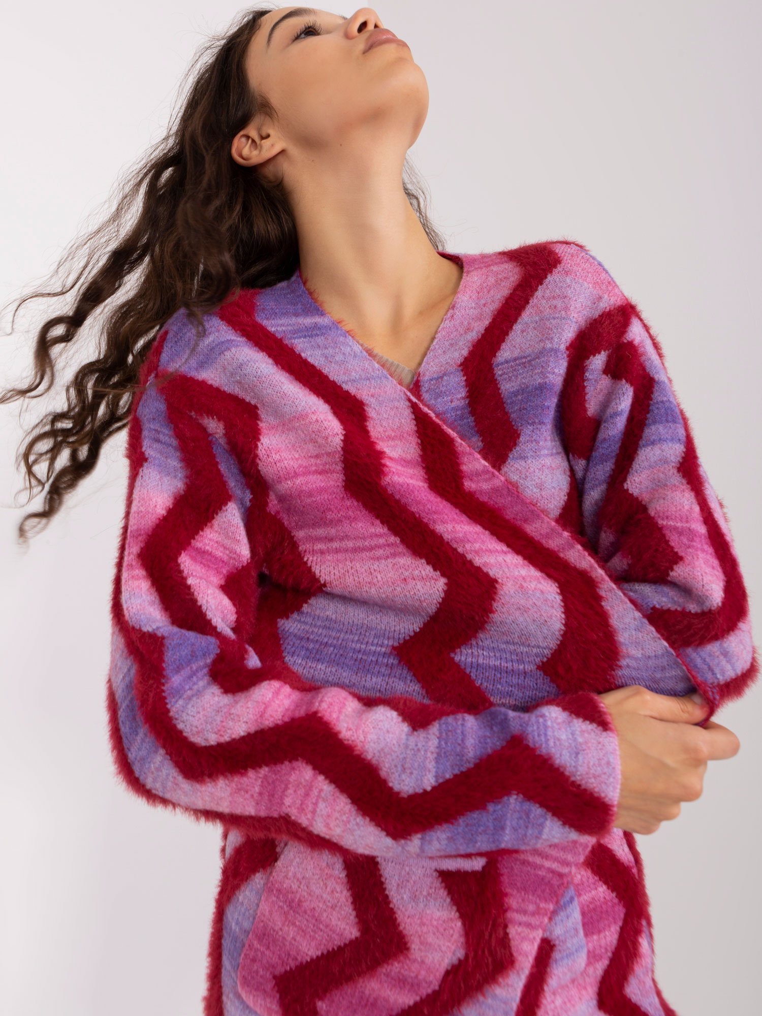 Розова жилетка с геометрични мотиви Wool Fashion Italia - Image 4