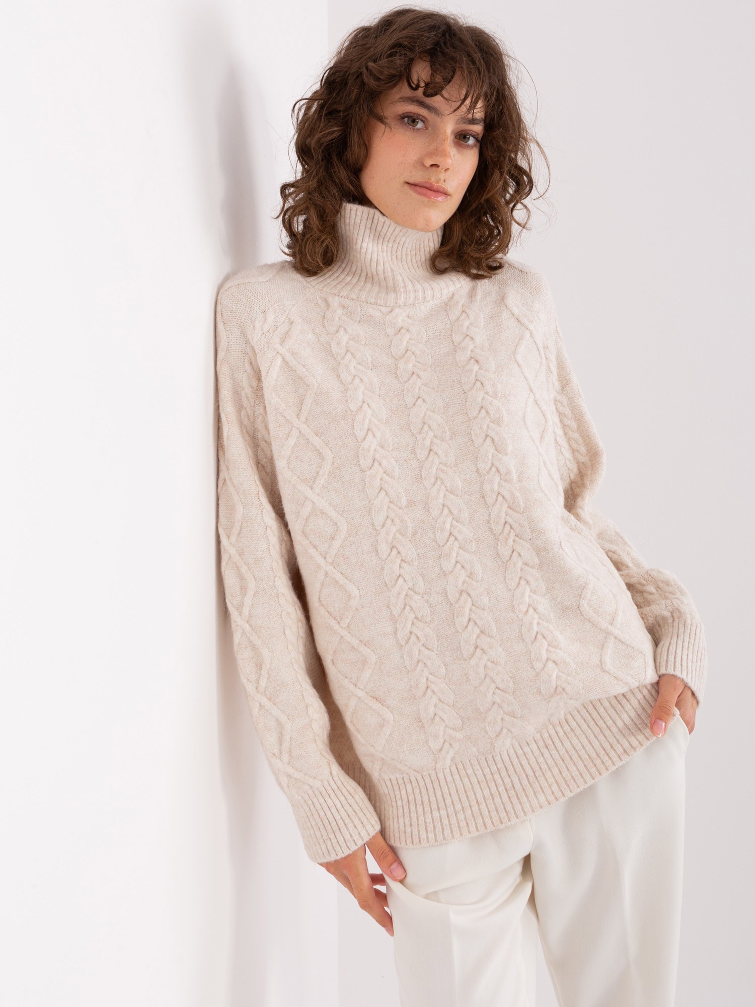 Бежов Дамски Пуловер с Плетки и Поло Wool Fashion Italia - Image 4