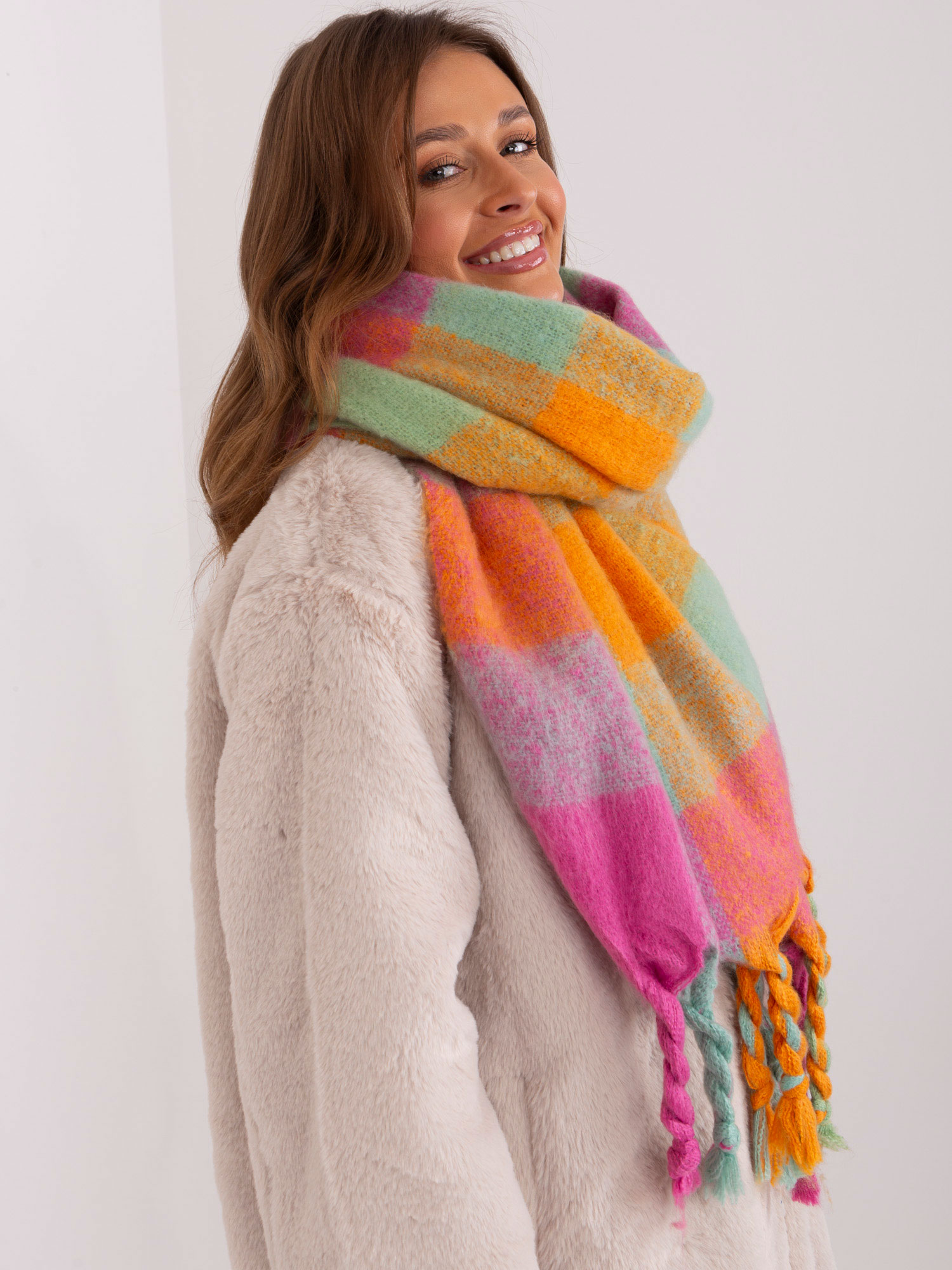 Розов Шал Wool Fashion Italia - Елегантност - Image 4
