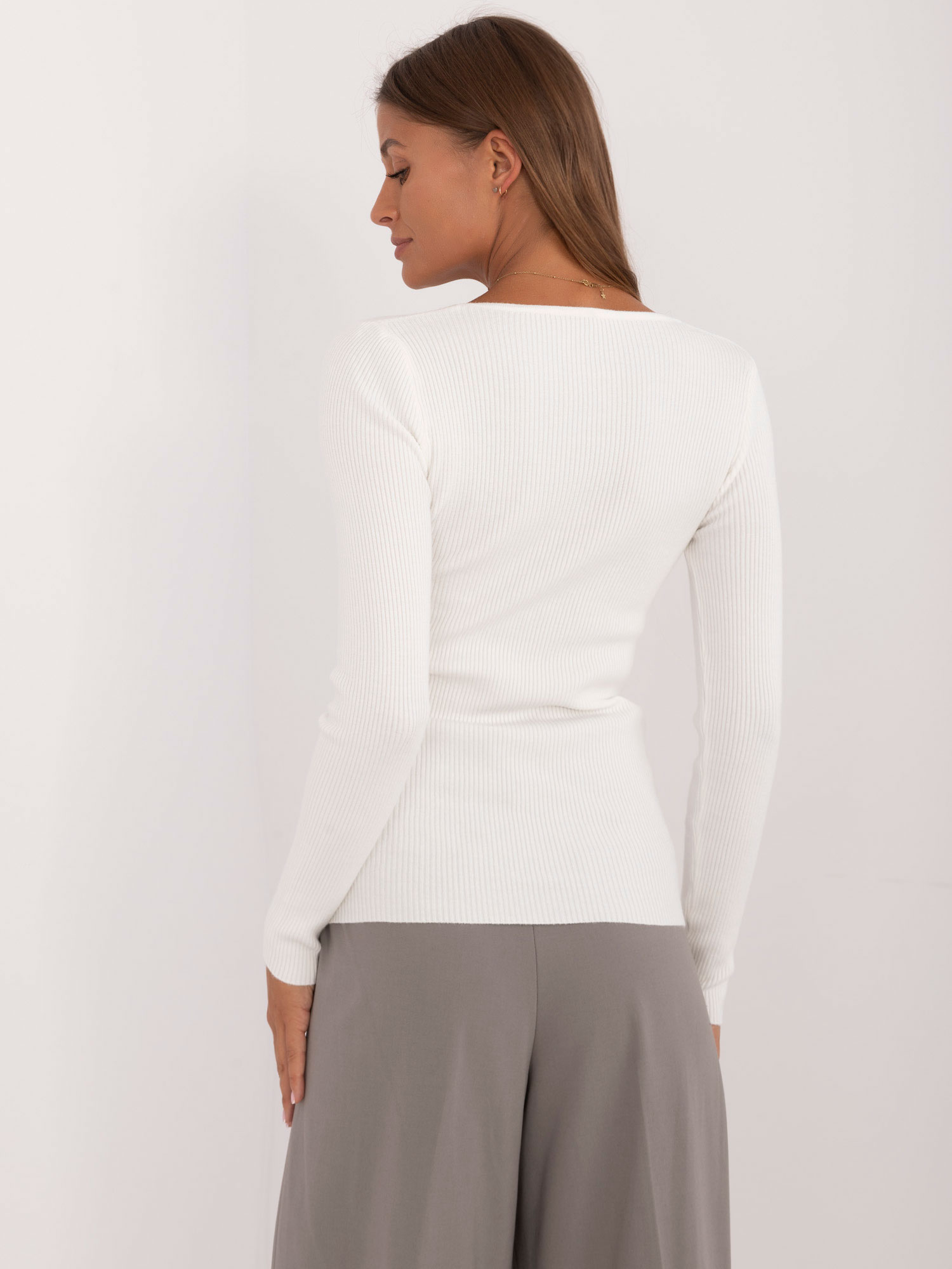 Елегантен Екрю Пуловер Wool Fashion Italia - Image 2