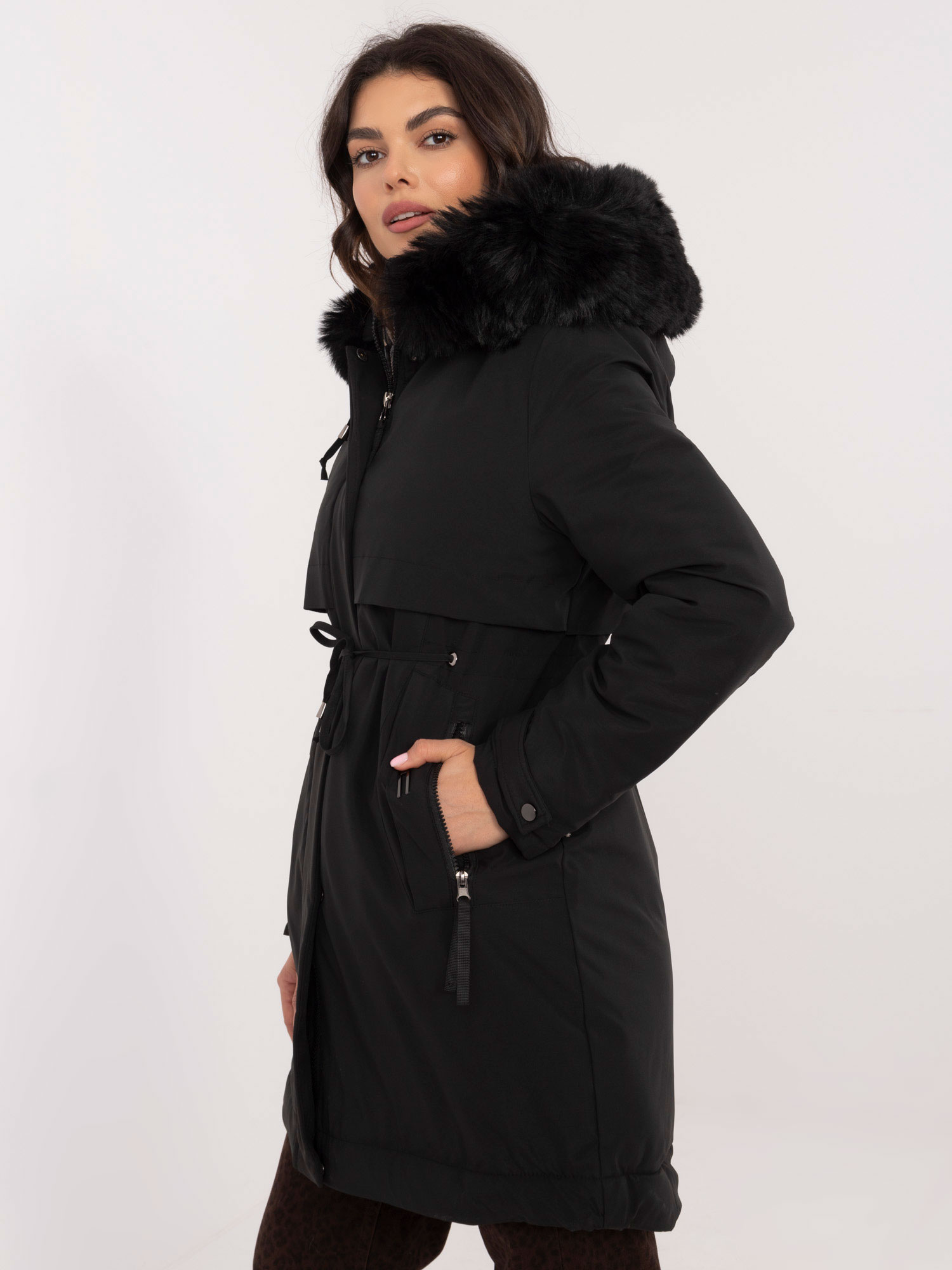 Черно Яке SHOP SMILE - Елегантност и Комфорт - Image 4