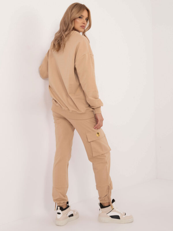 Елегантен Комплект CALIMERA Camel - Комфорт и Стил - Image 5