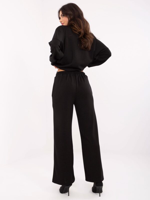 Черни панталони ITALY MODA - Елегантен стил - Image 3