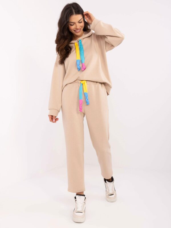 Бежов Комплект ITALY MODA - Елегантност и Комфорт - Image 2