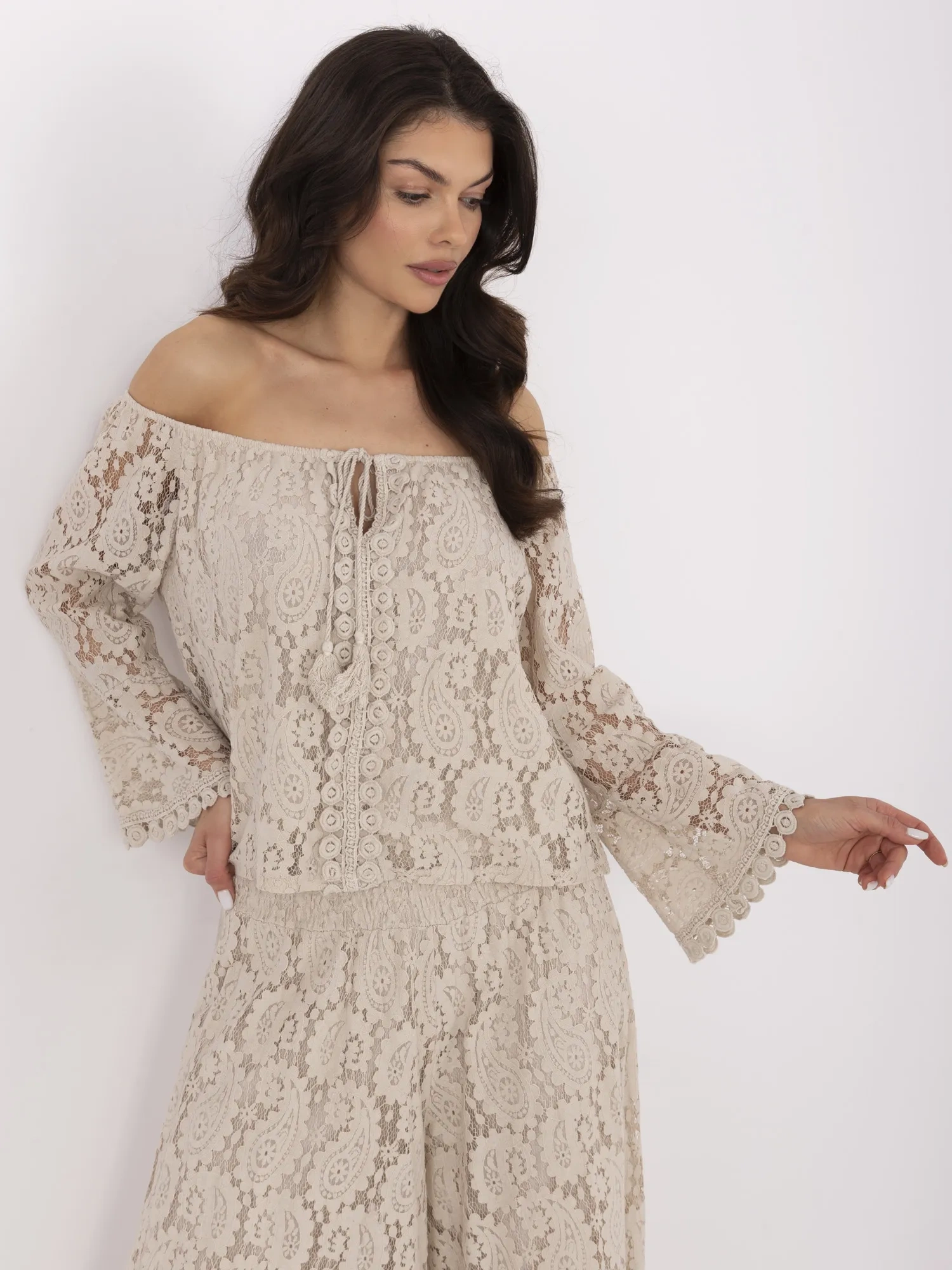 Бежова блуза ITALY MODA - Елегантност и комфорт - Image 4