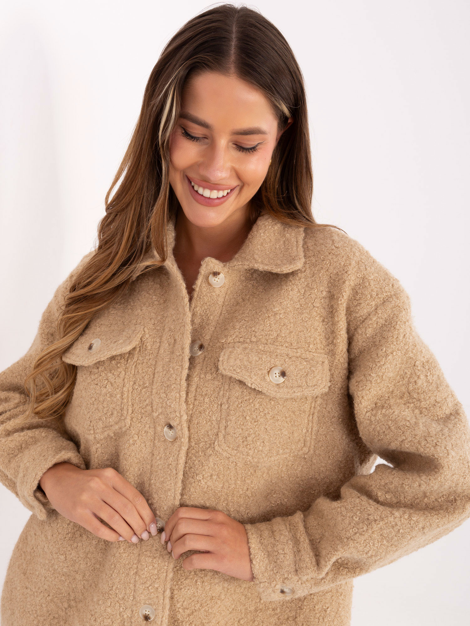 Бежово Яке SHOP SMILE - Елегантно и Удобно - Image 4