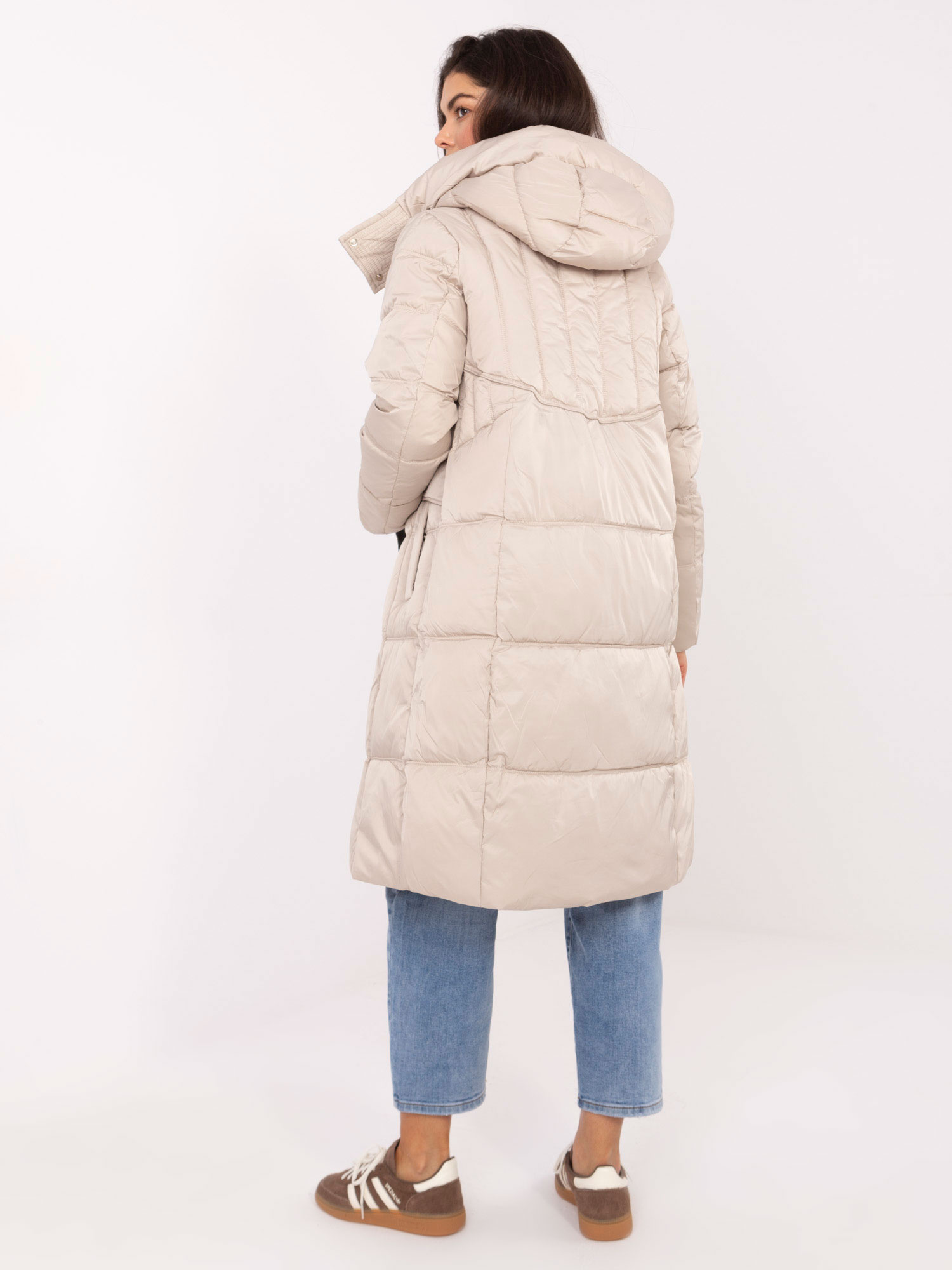Бежово Палто SHOP SMILE - Елегантност и Комфорт - Image 3