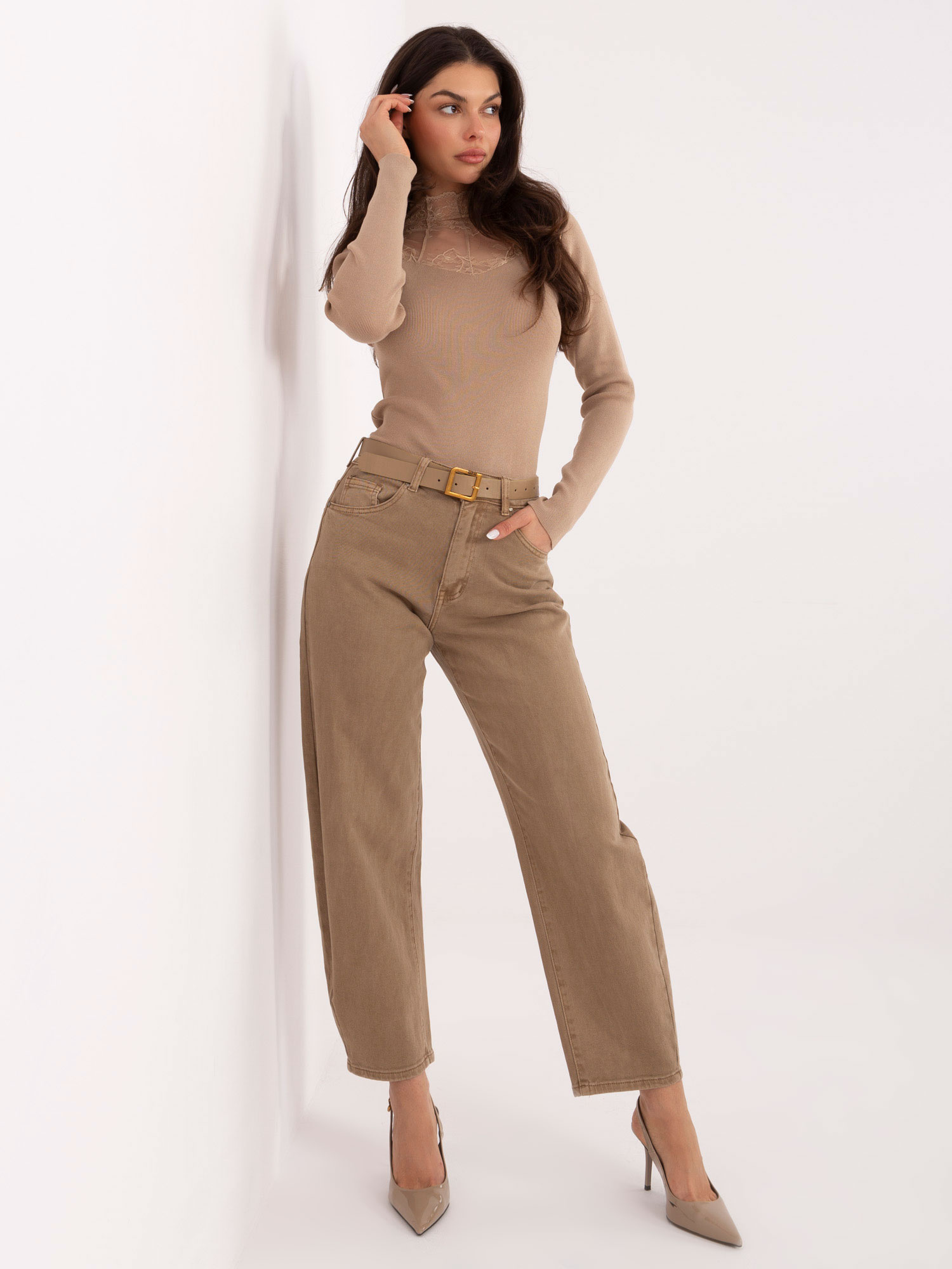 Бежов пуловер SHOP SMILE - Елегантност и Комфорт - Image 4