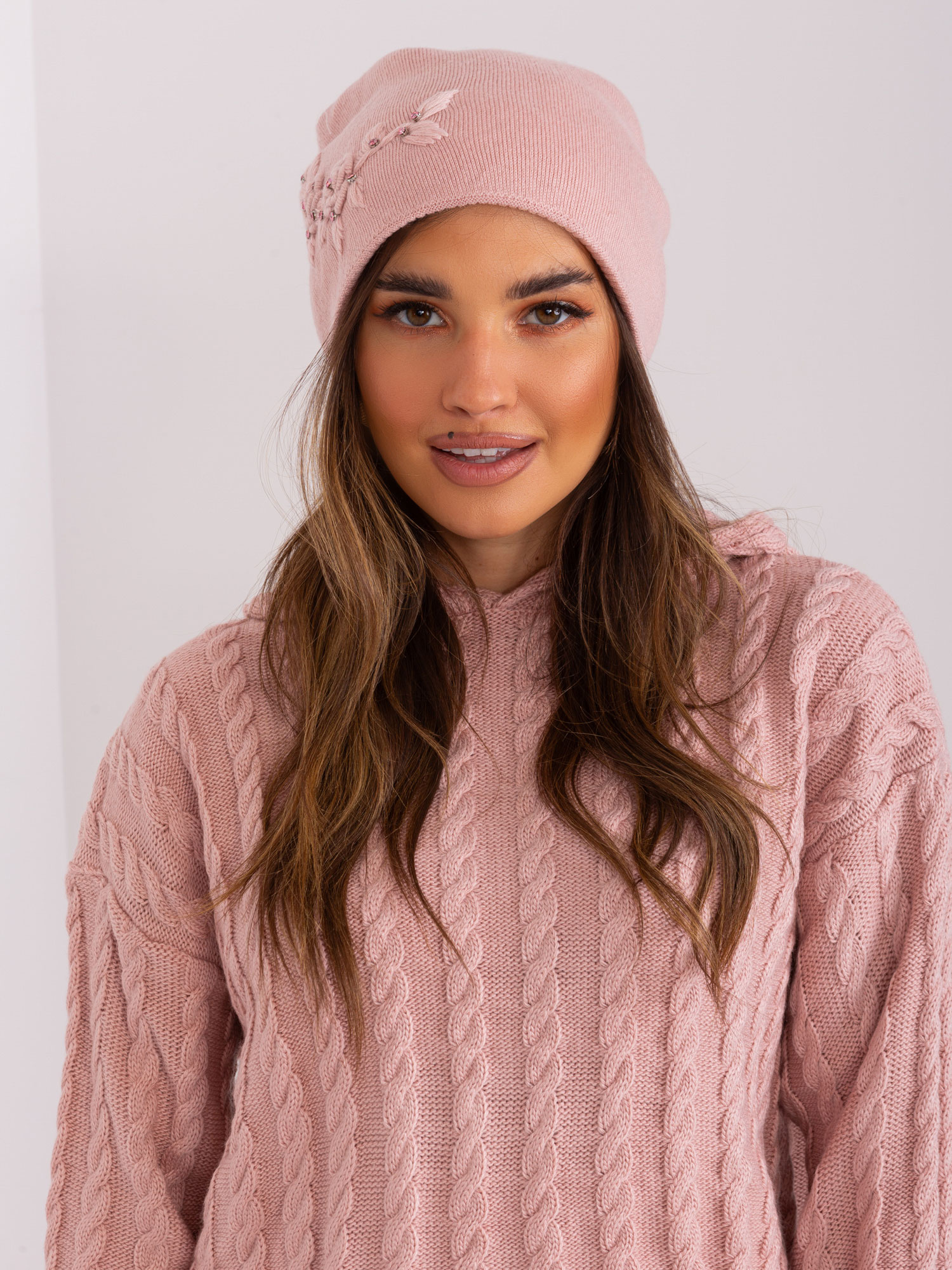 Розова Кашмирена Шапка Wool Fashion Italia - Image 4