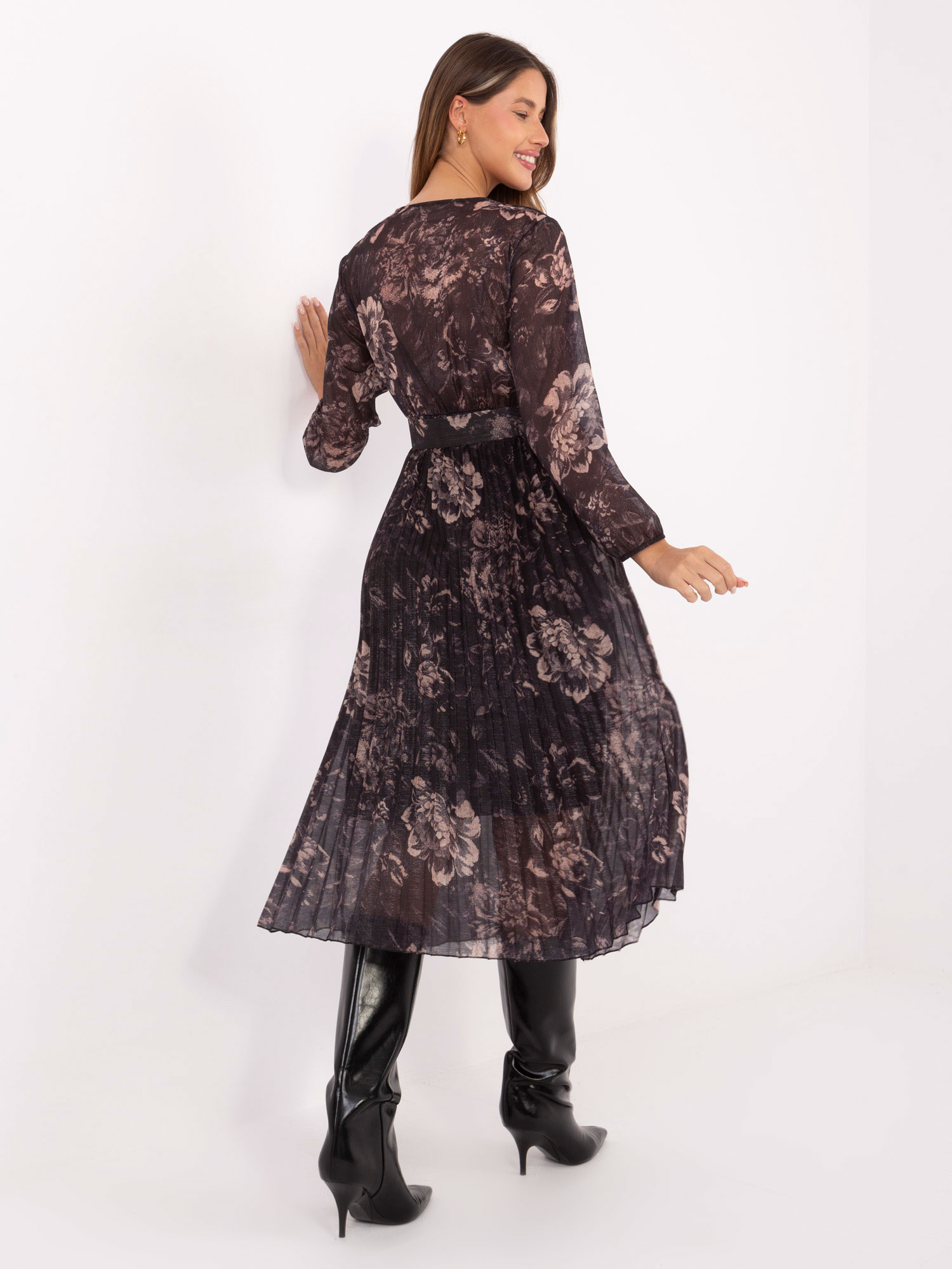 Черна Рокля ITALY MODA - Елегантна и Стильна - Image 2