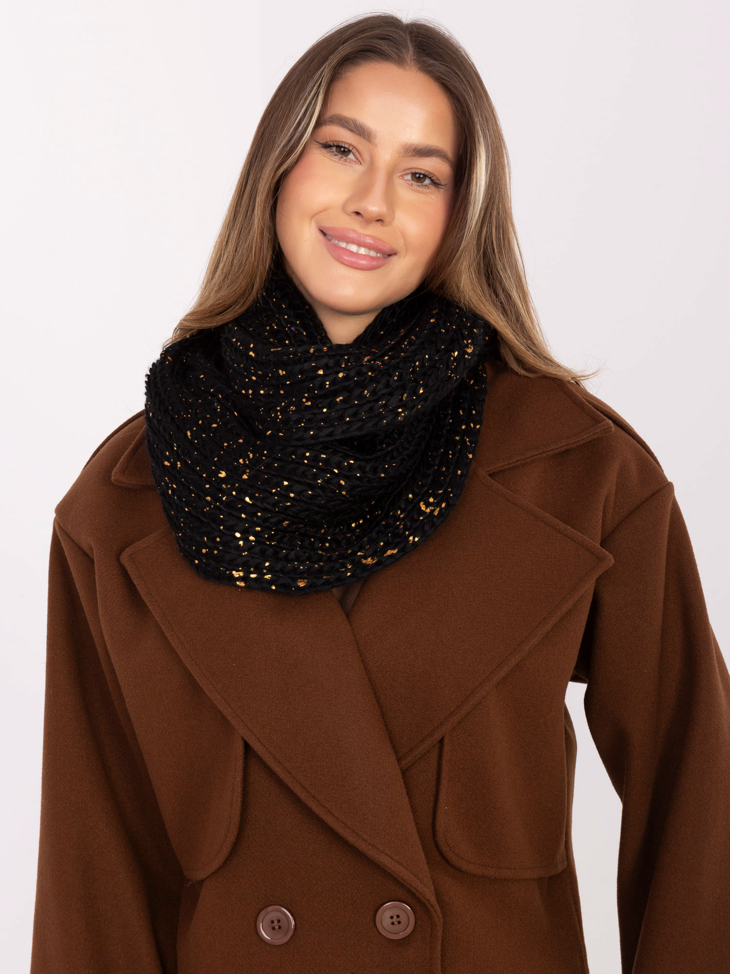 Черен Шал Комин SHOP SMILE - Топлина и Стил - Image 4
