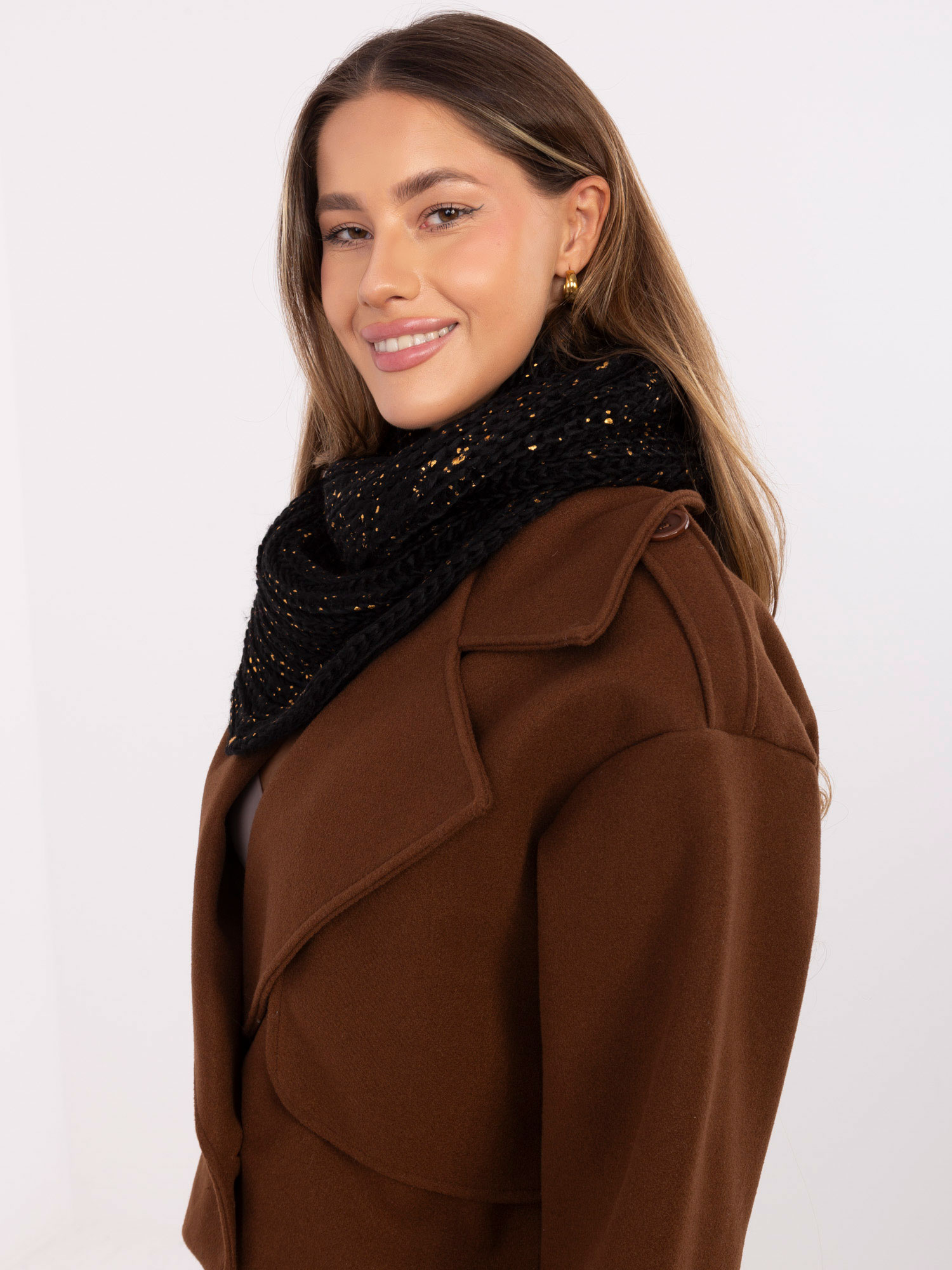 Черен Шал Комин SHOP SMILE - Топлина и Стил - Image 3