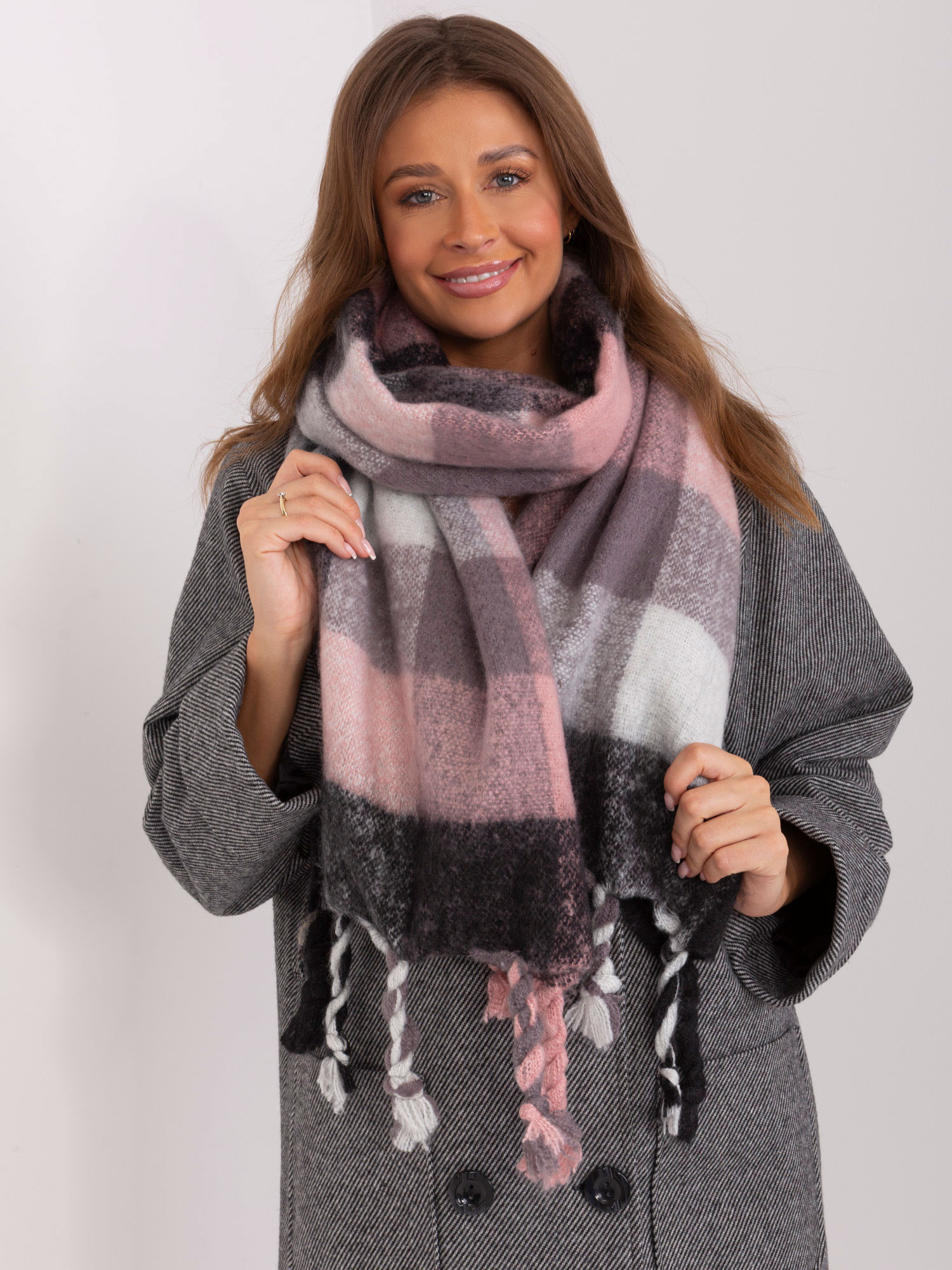 Розов Шал Wool Fashion Italia - Елегантност - Image 3