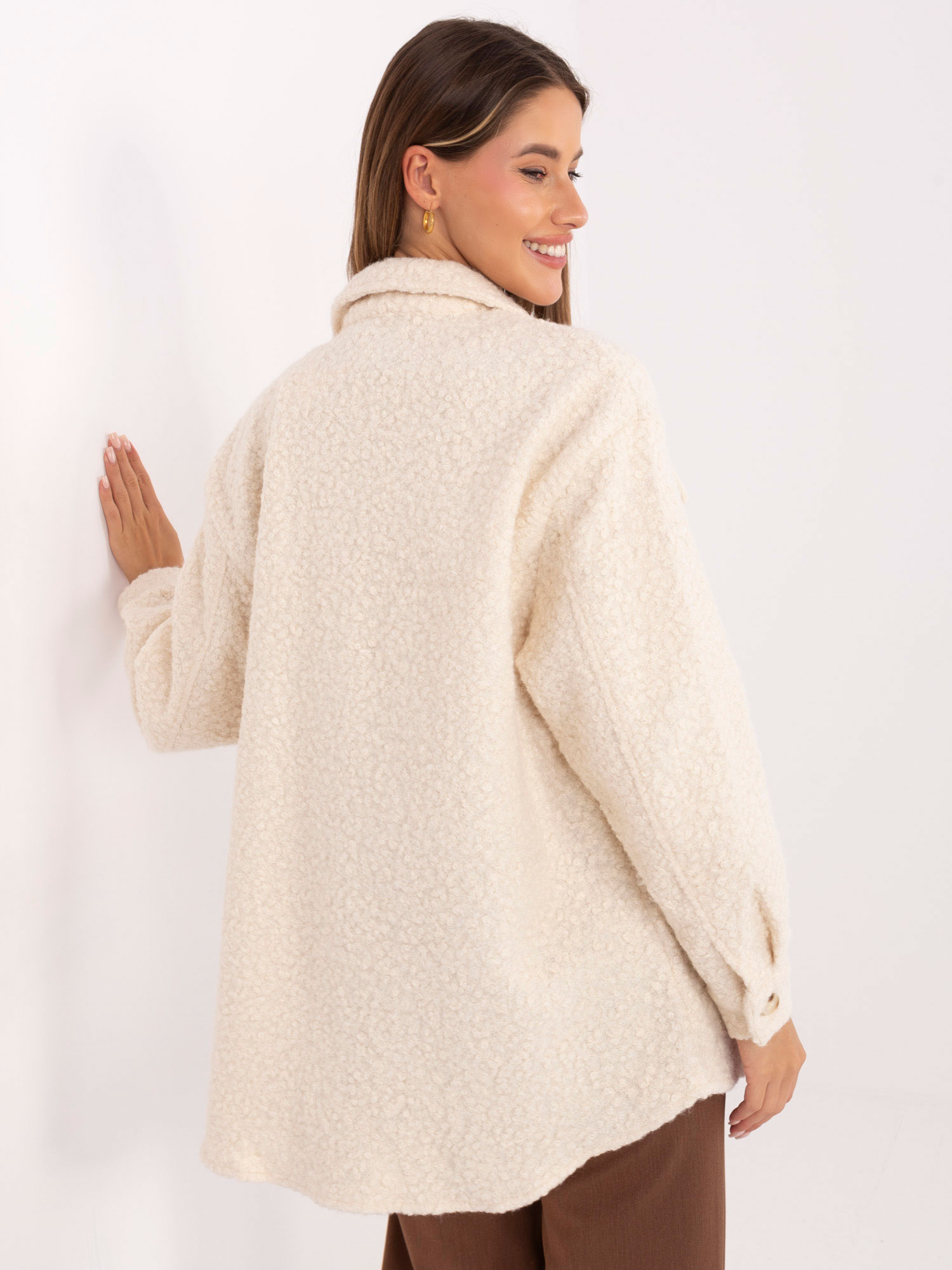 Бежово Яке SHOP SMILE - Елегантност и Комфорт - Image 4