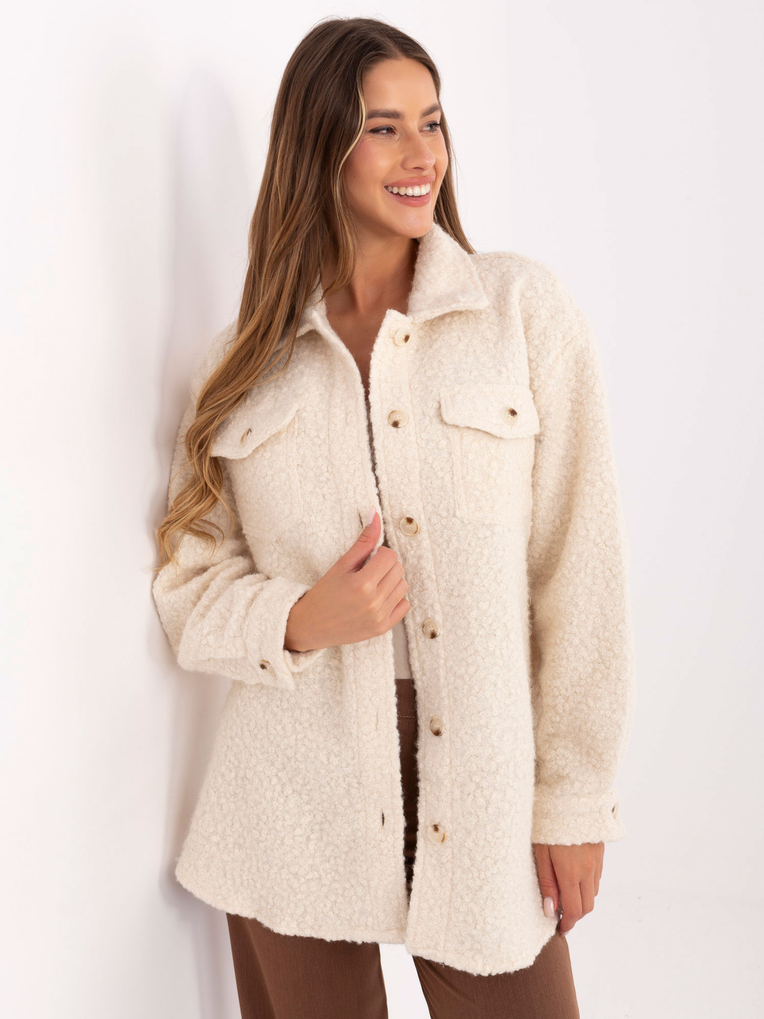 Бежово Яке SHOP SMILE - Елегантност и Комфорт - Image 3