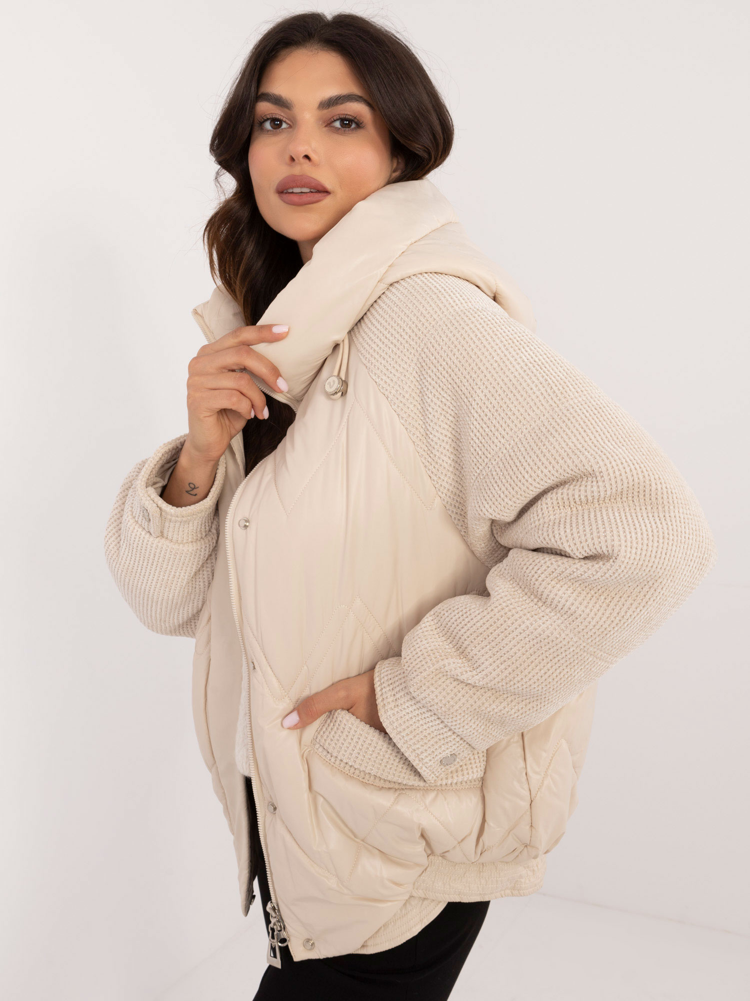 Бежово Яке SHOP SMILE - Елегантност и Комфорт - Image 4