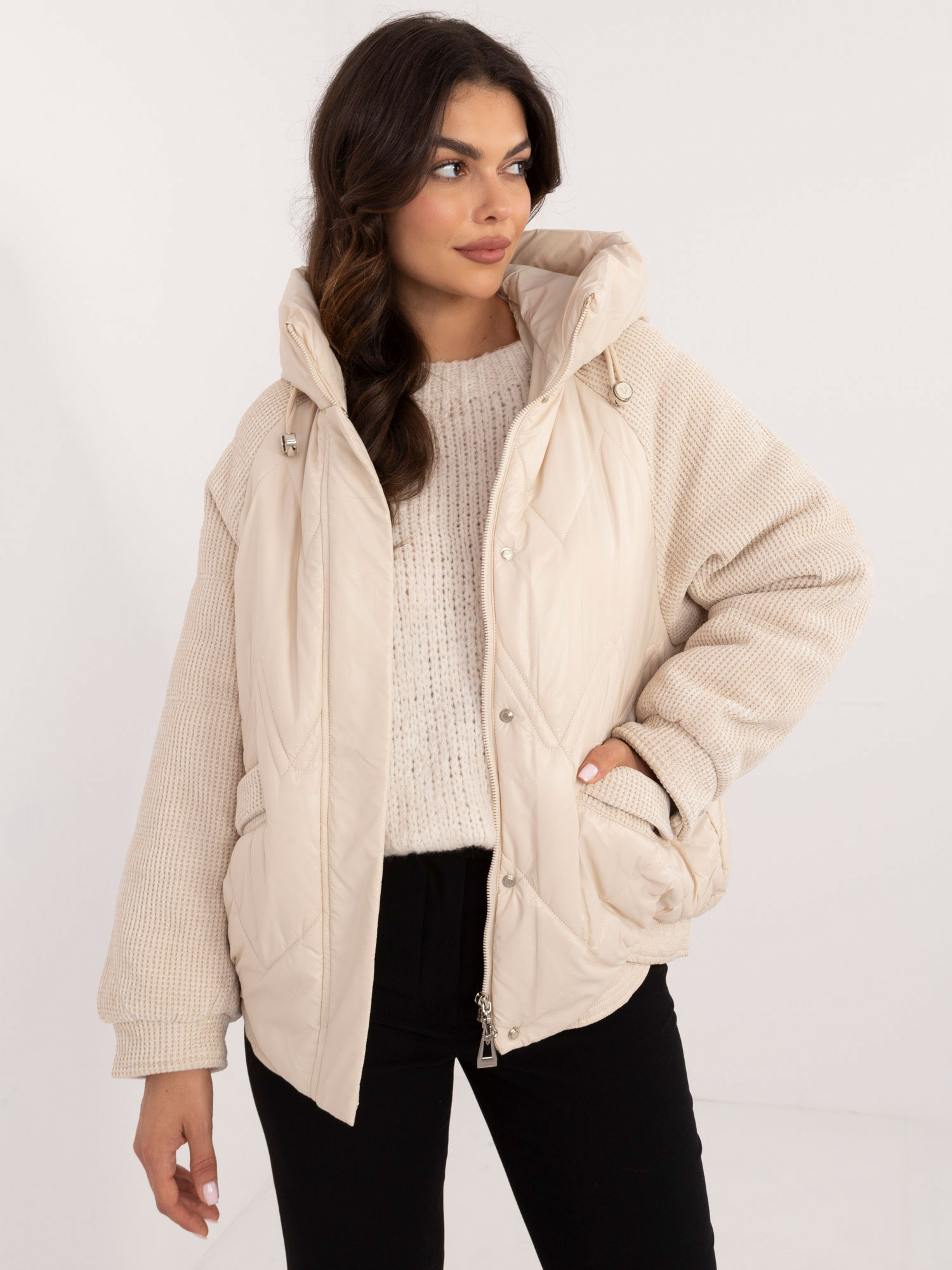 Бежово Яке SHOP SMILE - Елегантност и Комфорт - Image 3