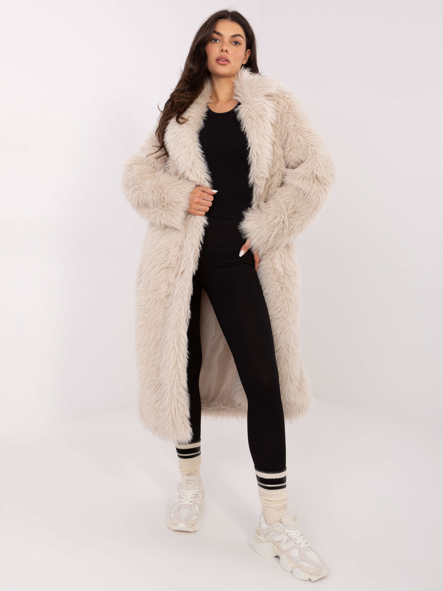 Бежово Палто SHOP SMILE - Елегантно и Удобно - Image 4