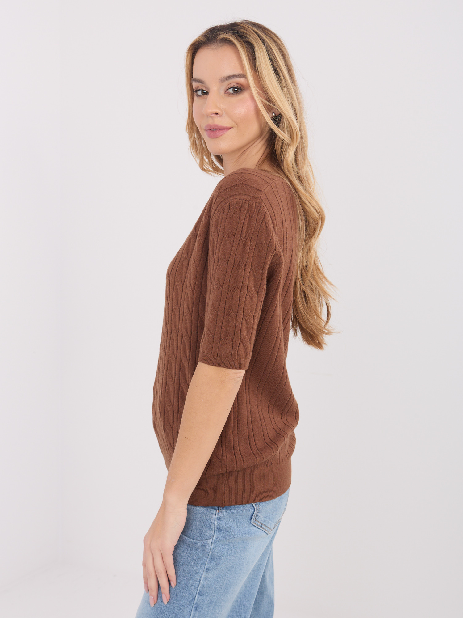 SHOP SMILE Кафяв Пуловер - Мекота и Стил