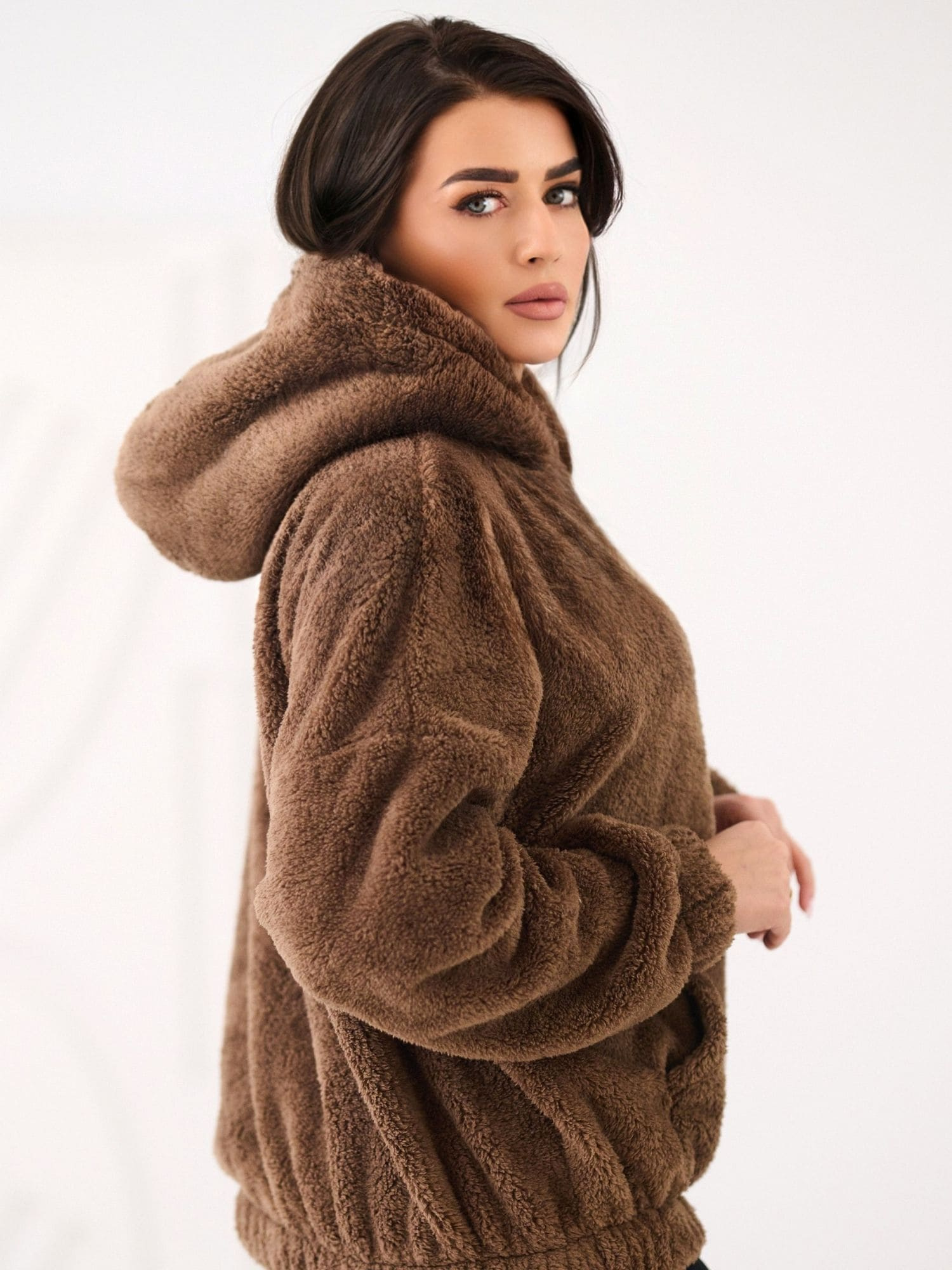 Бежова Блуза SHOP SMILE - Елегантност и Комфорт - Image 3