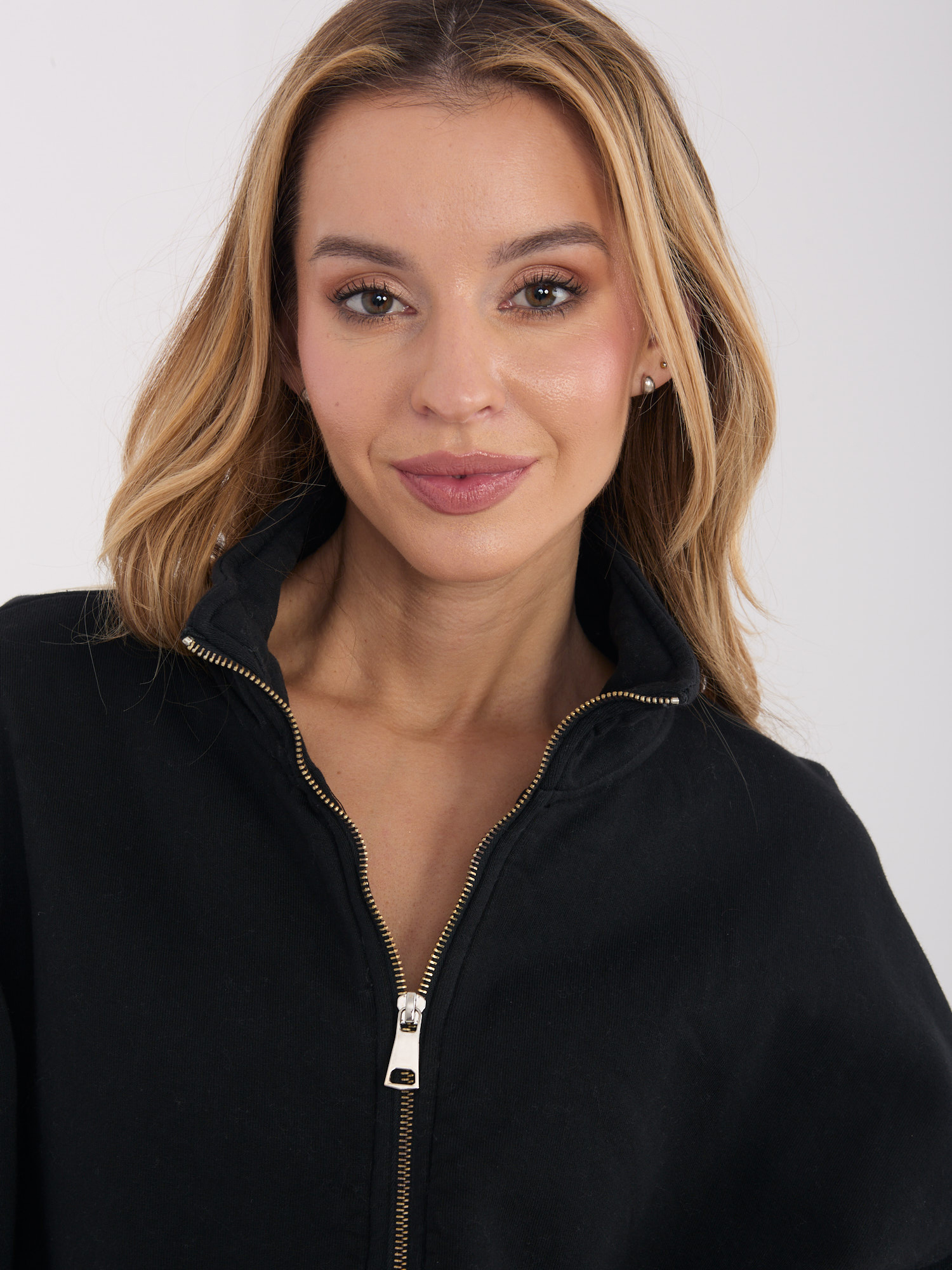 Черна Блуза SHOP SMILE - Удобство и Стил - Image 3
