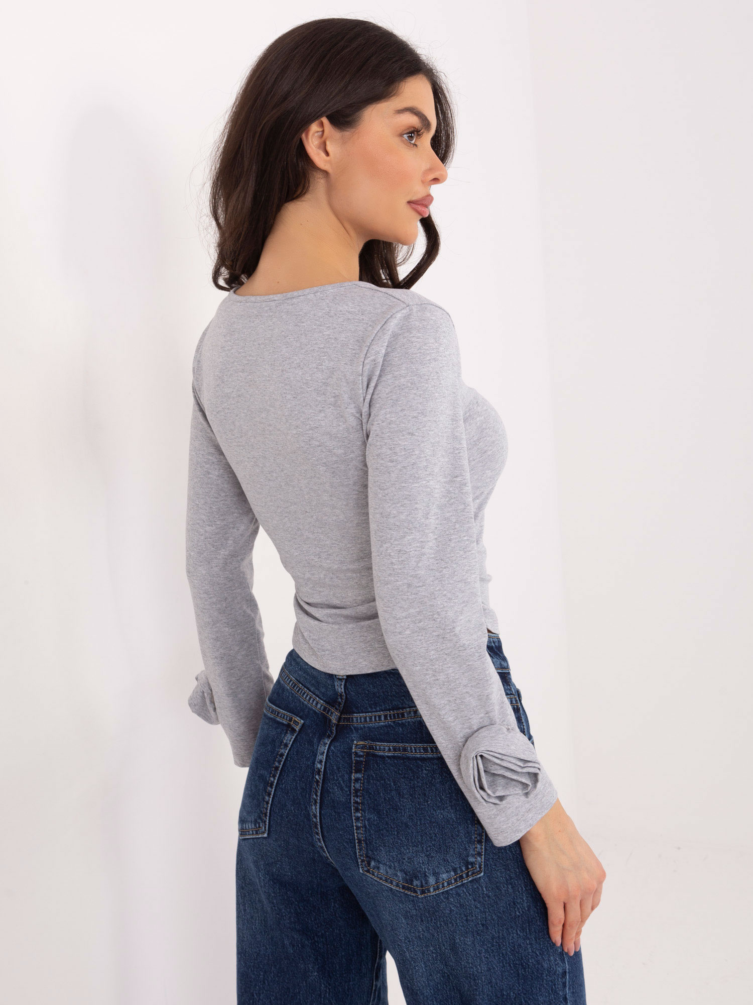 Сива блуза ITALY MODA - Елегантна и удобна - Image 3