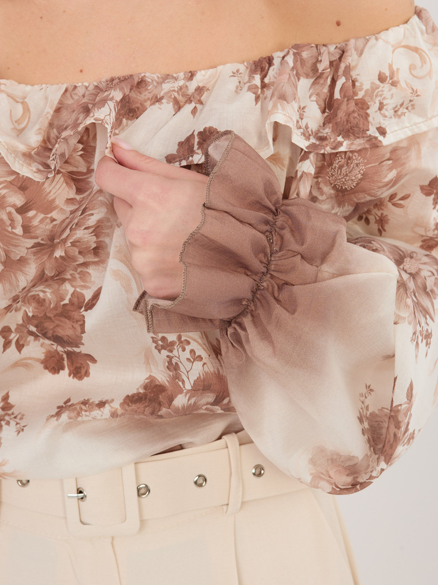 Бежова Блуза ITALY MODA - Елегантност и Комфорт - Image 2