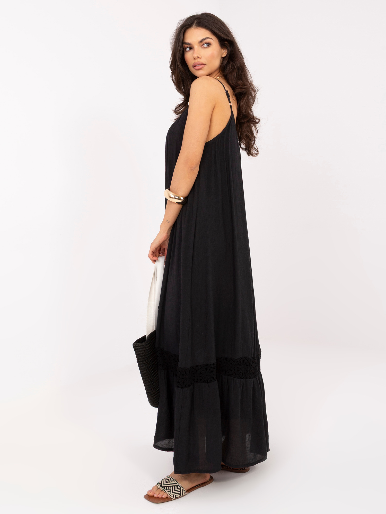 Черна рокля ITALY MODA - Елегантност и комфорт - Image 4